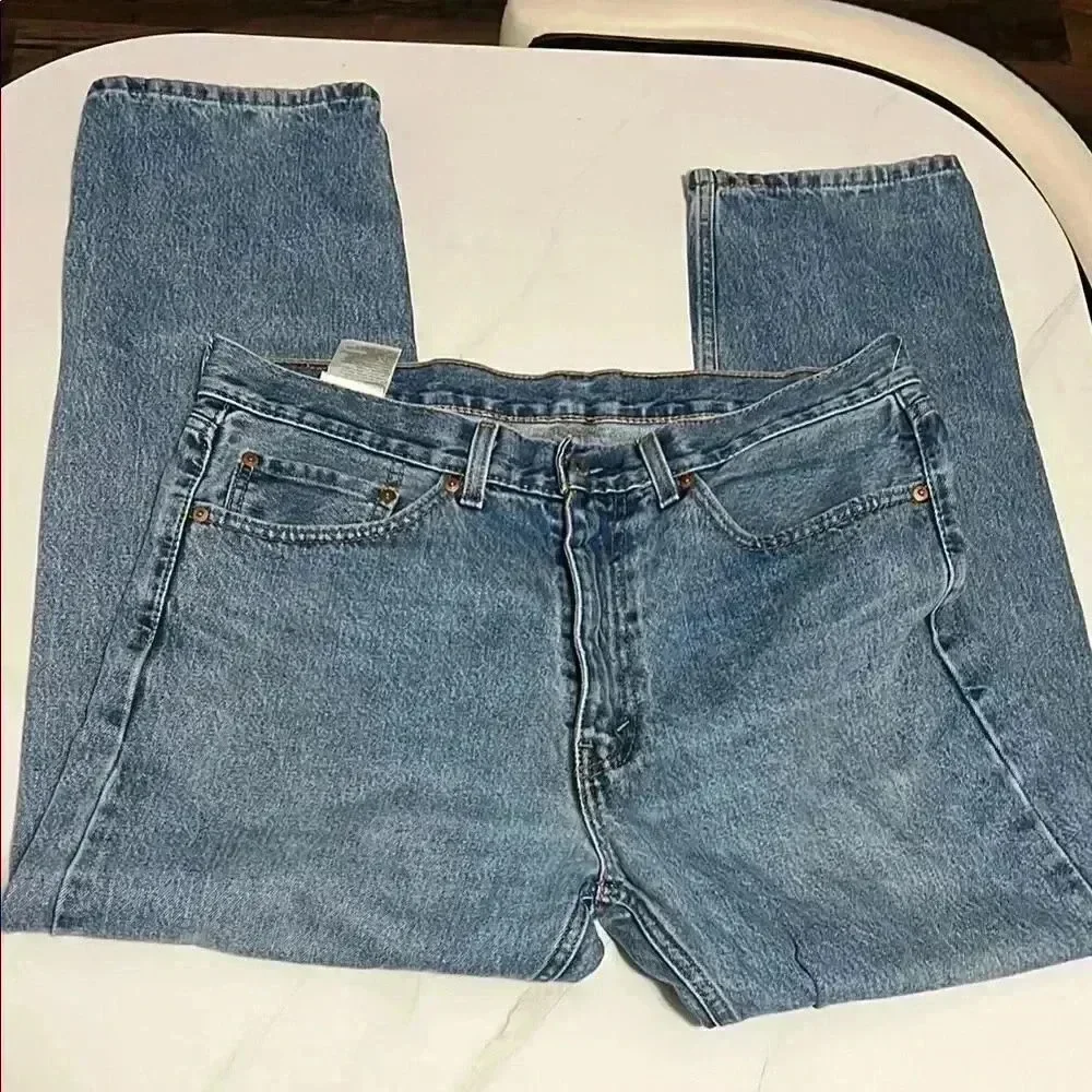 Vintage Levi's Men's Blue Jeans